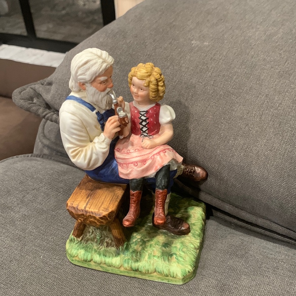 Shirley Temple Heidi Figurine